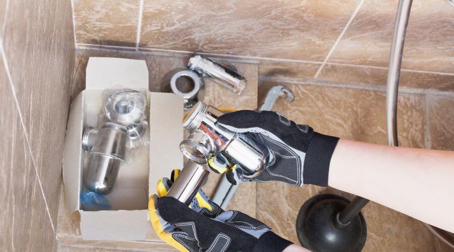 Expert Emergency Roof Repairs services in Lake Village, IN